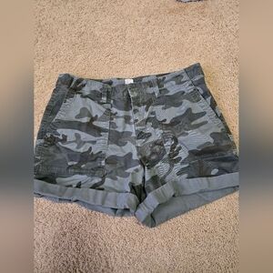 GAP 5" Shorts